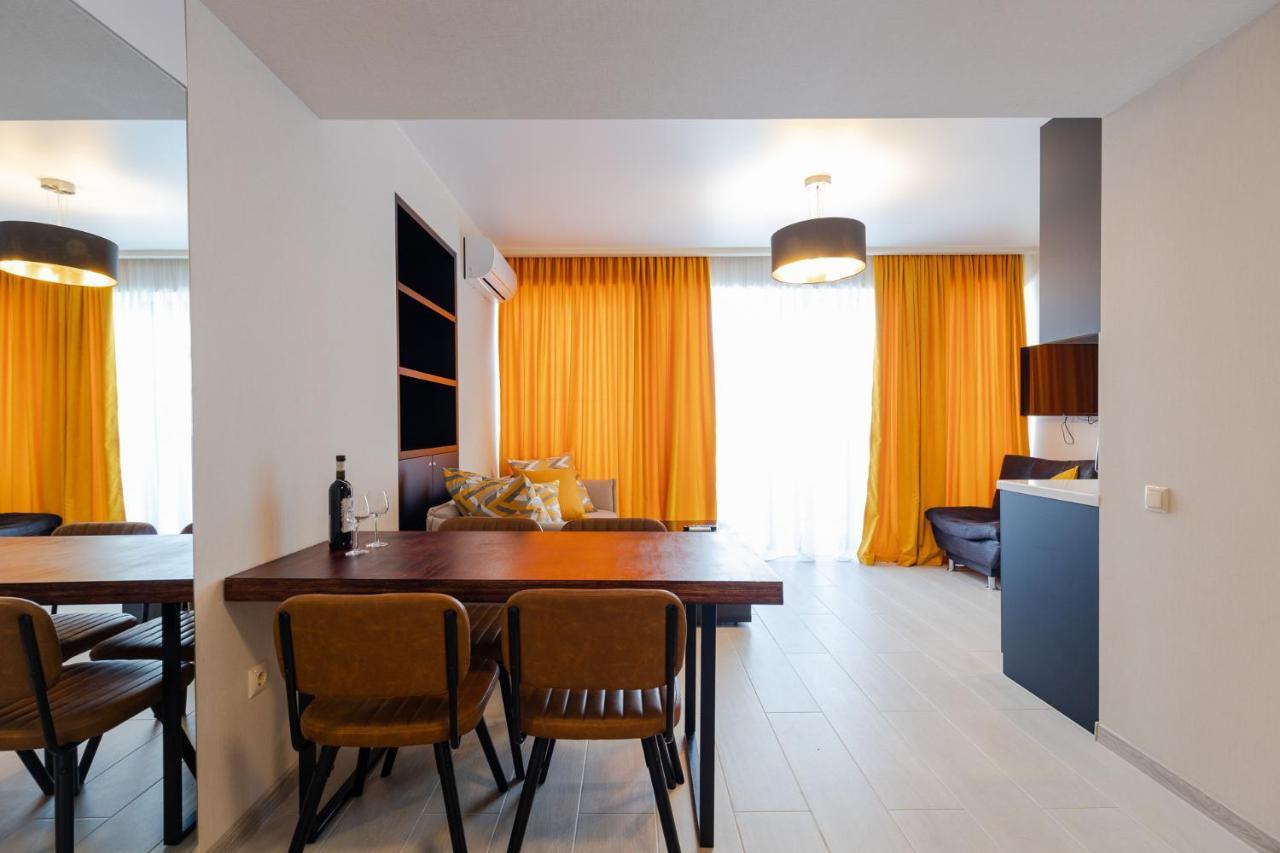 The Spot Apartments - Orbi Beach Tower 巴统 外观 照片
