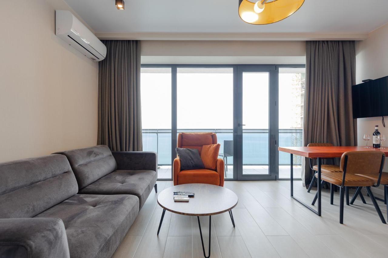 The Spot Apartments - Orbi Beach Tower 巴统 外观 照片