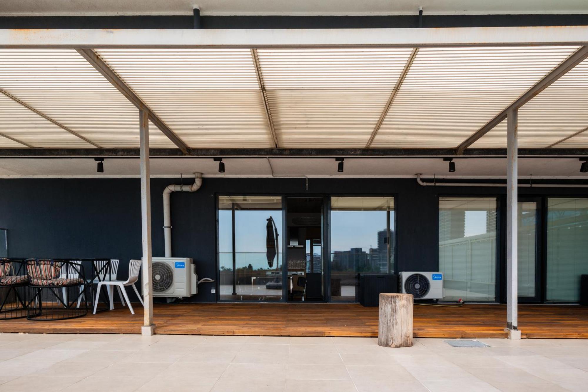 The Spot Apartments - Orbi Beach Tower 巴统 外观 照片